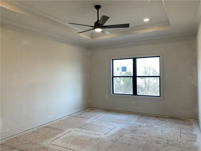 $759,999 | 10515 North Liberty Street, Kansas City, MO 64155