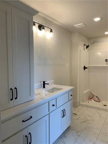 $759,999 | 10515 North Liberty Street, Kansas City, MO 64155