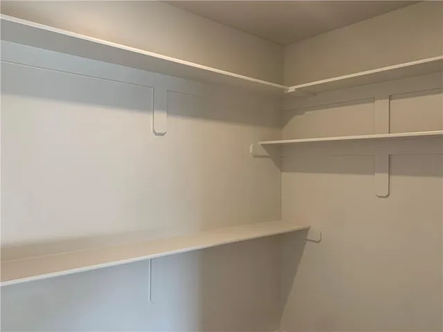 $759,999 | 10515 North Liberty Street, Kansas City, MO 64155