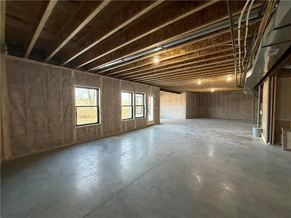 $759,999 | 10515 North Liberty Street, Kansas City, MO 64155