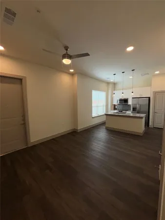 $1,665 | 2036 Oak Grove Lane, Unit 162B, Aubrey, TX 76227