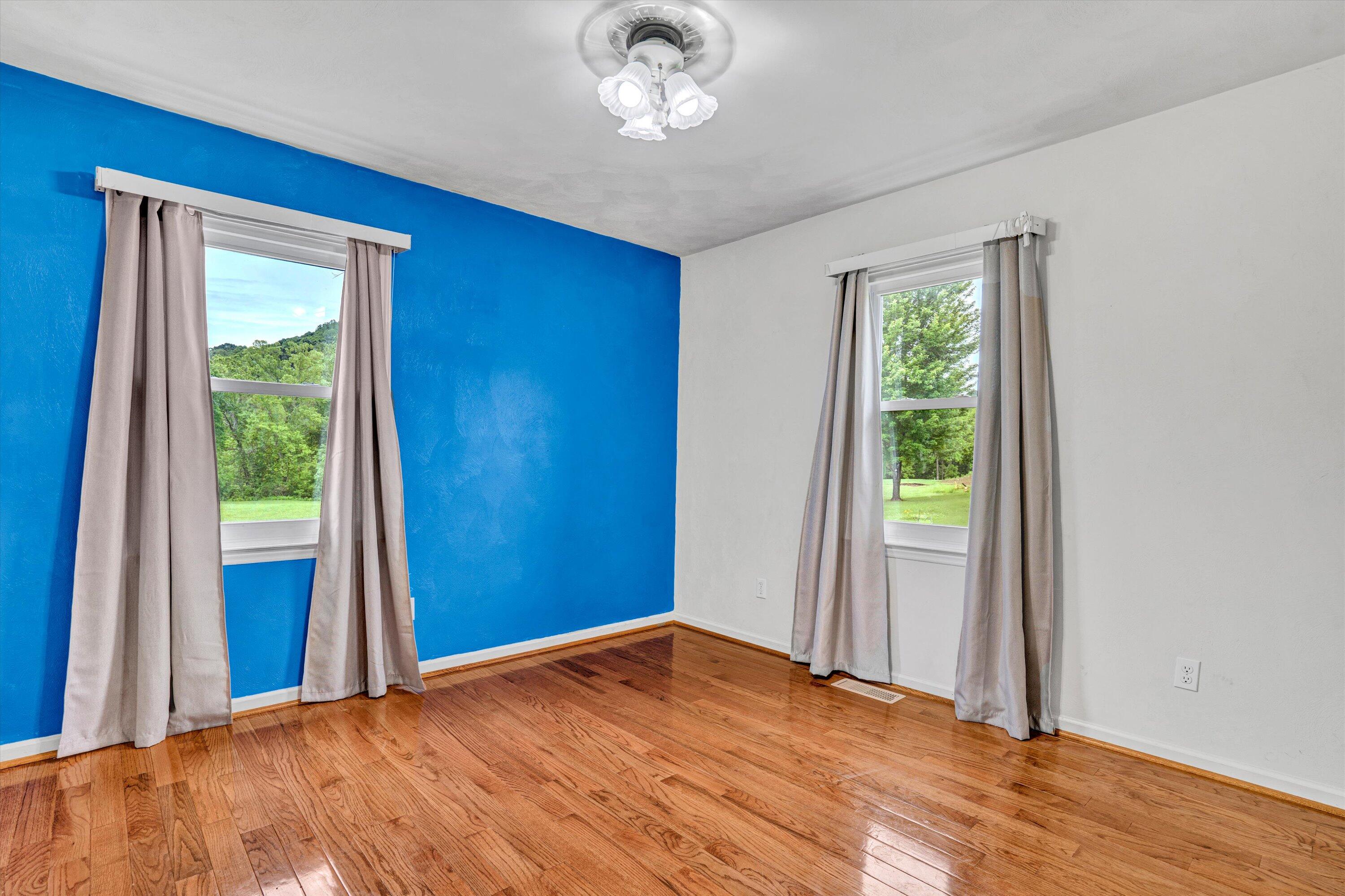 4 Arch Mill Road Fincastle, VA 24090 - Photo 26 of 49 26-DSC00106
