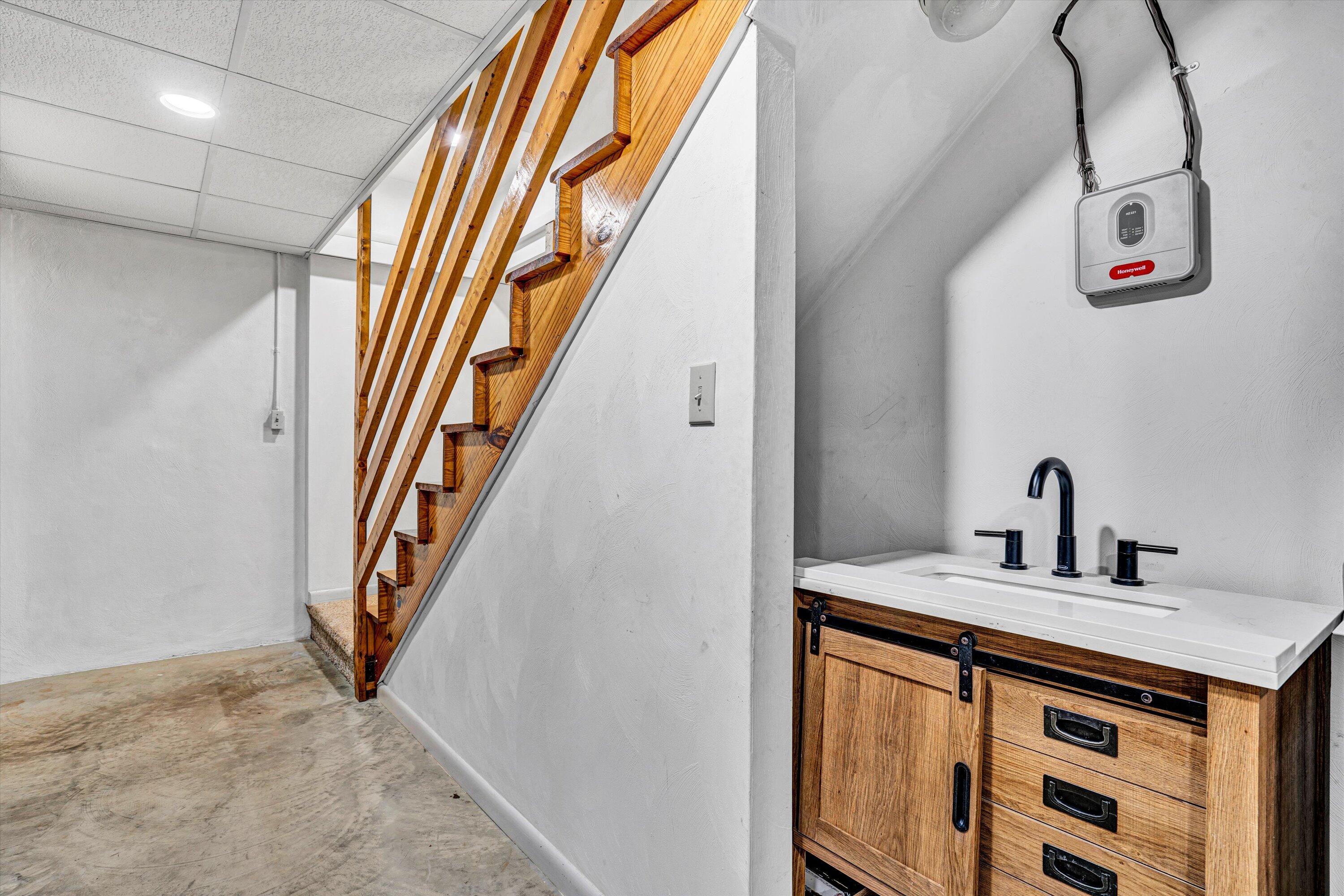 4 Arch Mill Road Fincastle, VA 24090 - Photo 40 of 49 40-DSC00176