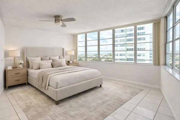 $285,000 | 2150 Sans Souci Boulevard, Unit B811, North Miami, FL 33181