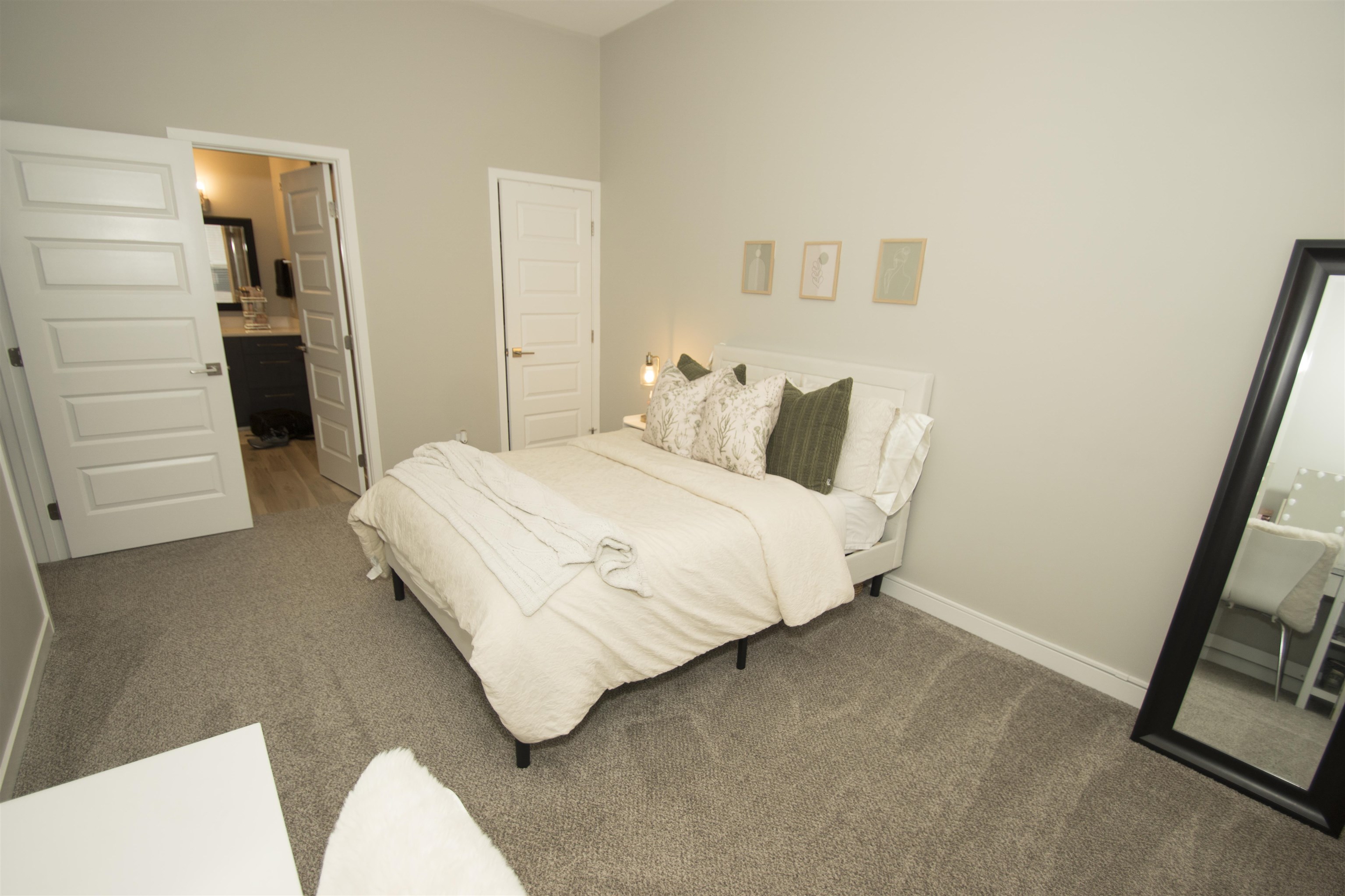 113 West Wayne Street, Unit 404 Fort Wayne, IN 46802 - Photo 15 of 36