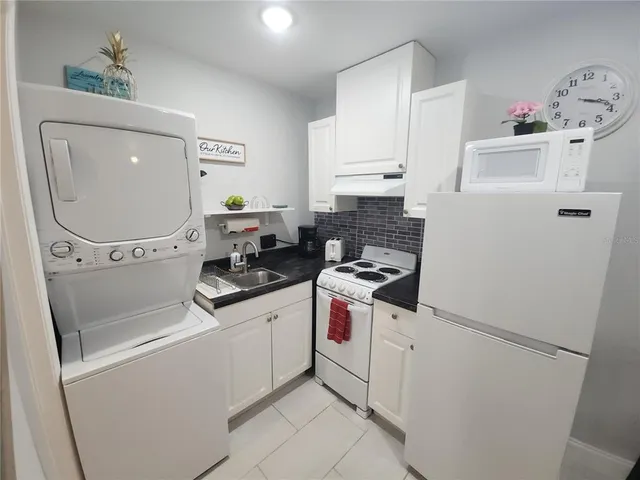 $1,400 | 5113 Palmetto Road, Kissimmee, FL 34746