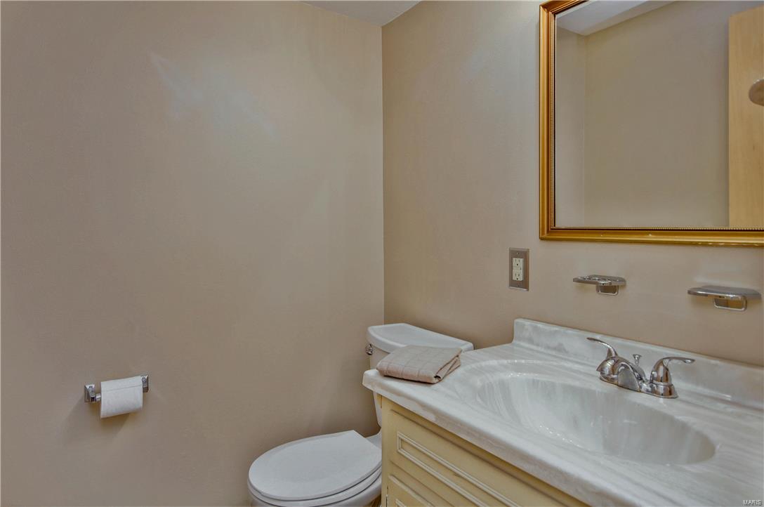 3823 Buckley Road St. Louis, MO 63125 - Photo 17 of 22 Gallery Image 17