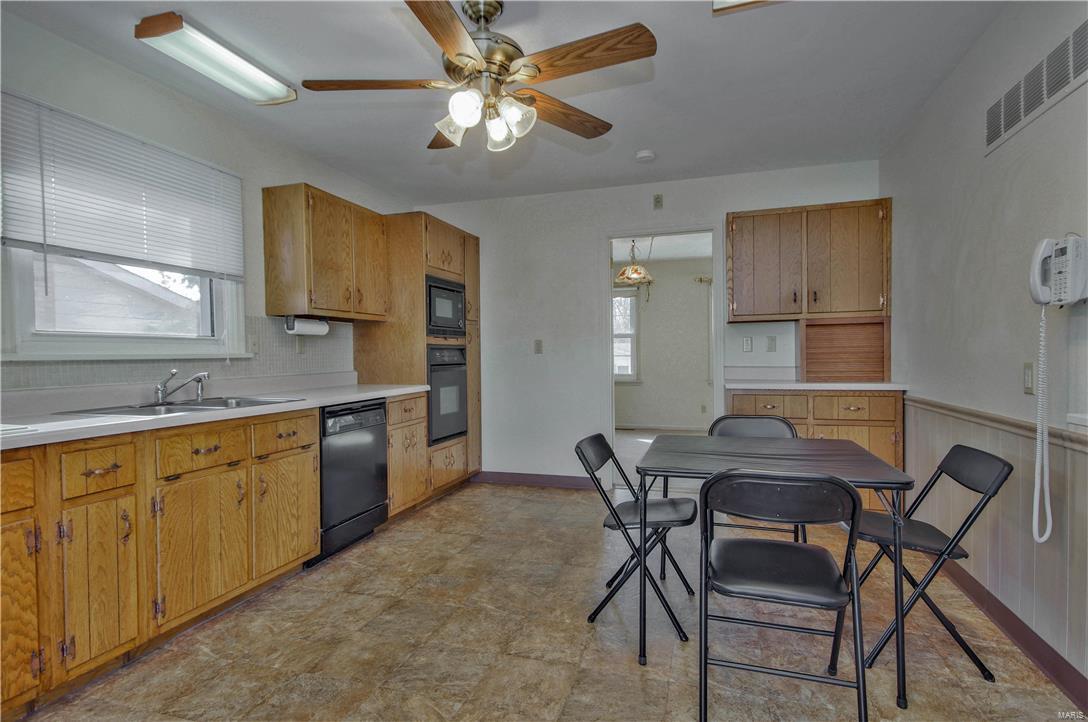 3823 Buckley Road St. Louis, MO 63125 - Photo 6 of 22 Gallery Image 6