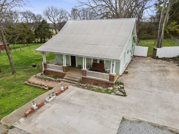 $375,000 | 315 Cornwell Avenue, Watertown, TN 37184