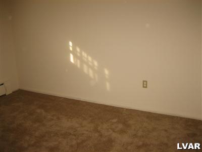 1129 Butztown Road Bethlehem, PA 18017 - Photo 19 of 32 2nd bedroom new carpet and fresh paint