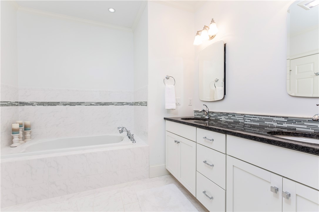 9 Compass Way, Unit 101 Westerly, RI 02891 - Photo 9 of 13 "as is" finished condo in Champlin Woods