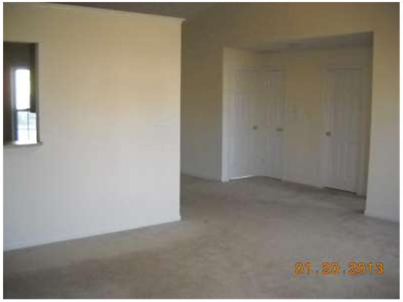 4167 Ash Lawn Road Indianapolis, IN 46234 - Photo 6 of 15 Gallery Image 6