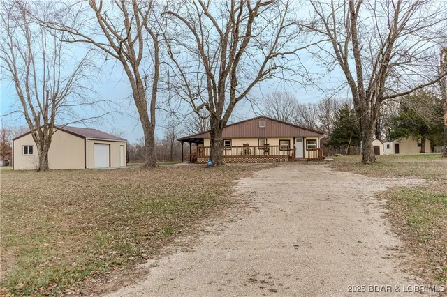 $199,000 | 21145 Highway 135, Stover, MO 65078