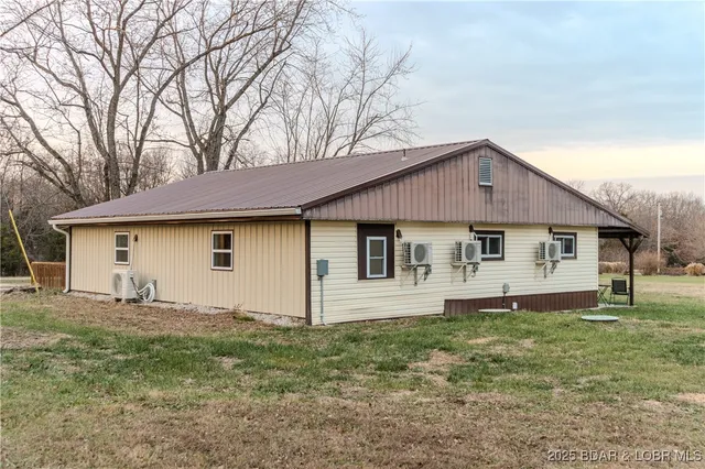 $199,000 | 21145 Highway 135, Stover, MO 65078