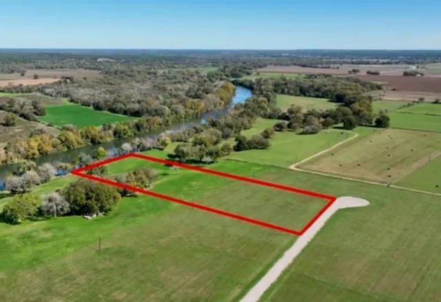 an aerial view of tennis court