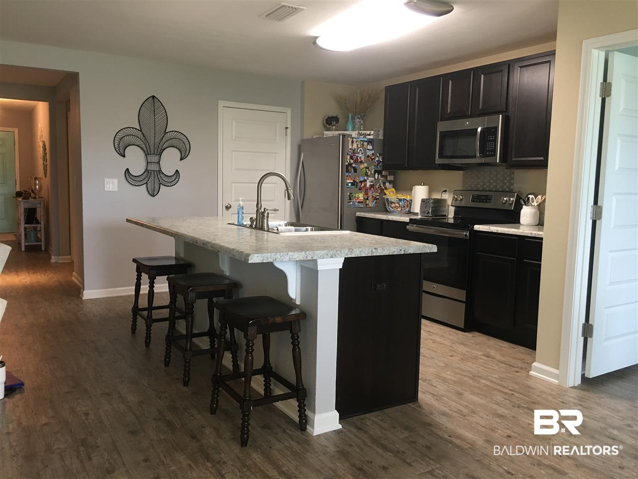 17316 Lewis Smith Drive Foley, AL 36535 - Photo 3 of 21 Kitchen