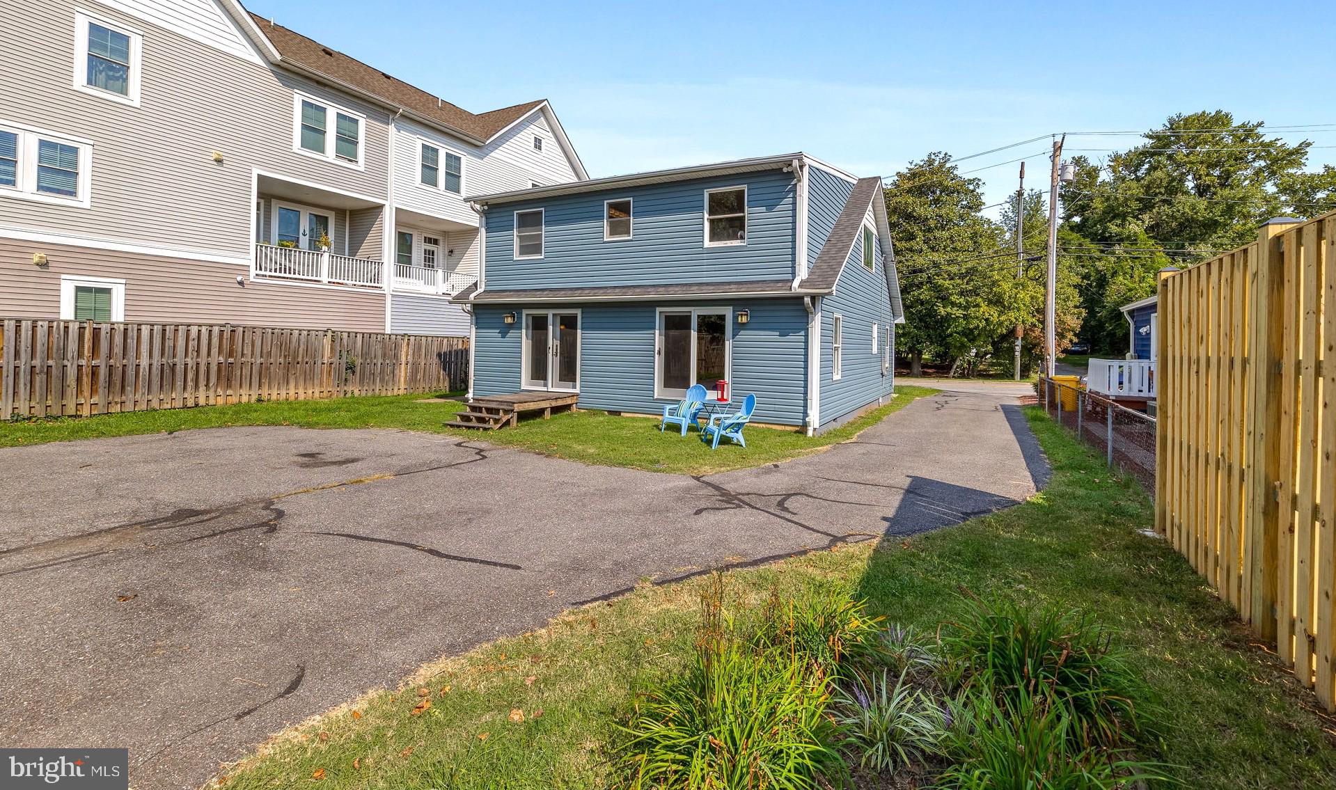 2569 Housley Road Annapolis, MD 21401 - Photo 9 of 37 Gallery Image 9