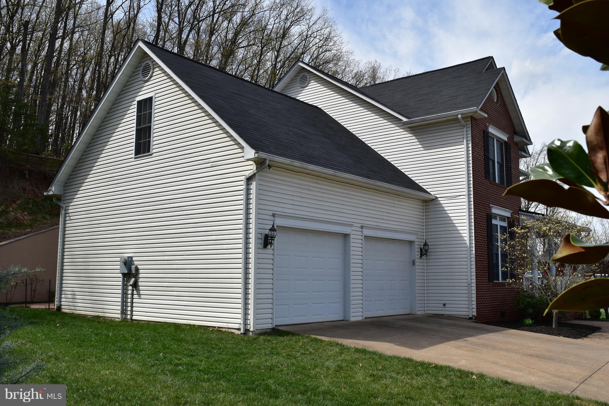 115 Gloucester Road Front Royal, VA 22630 - Photo 2 of 30 Exterior (Rear)