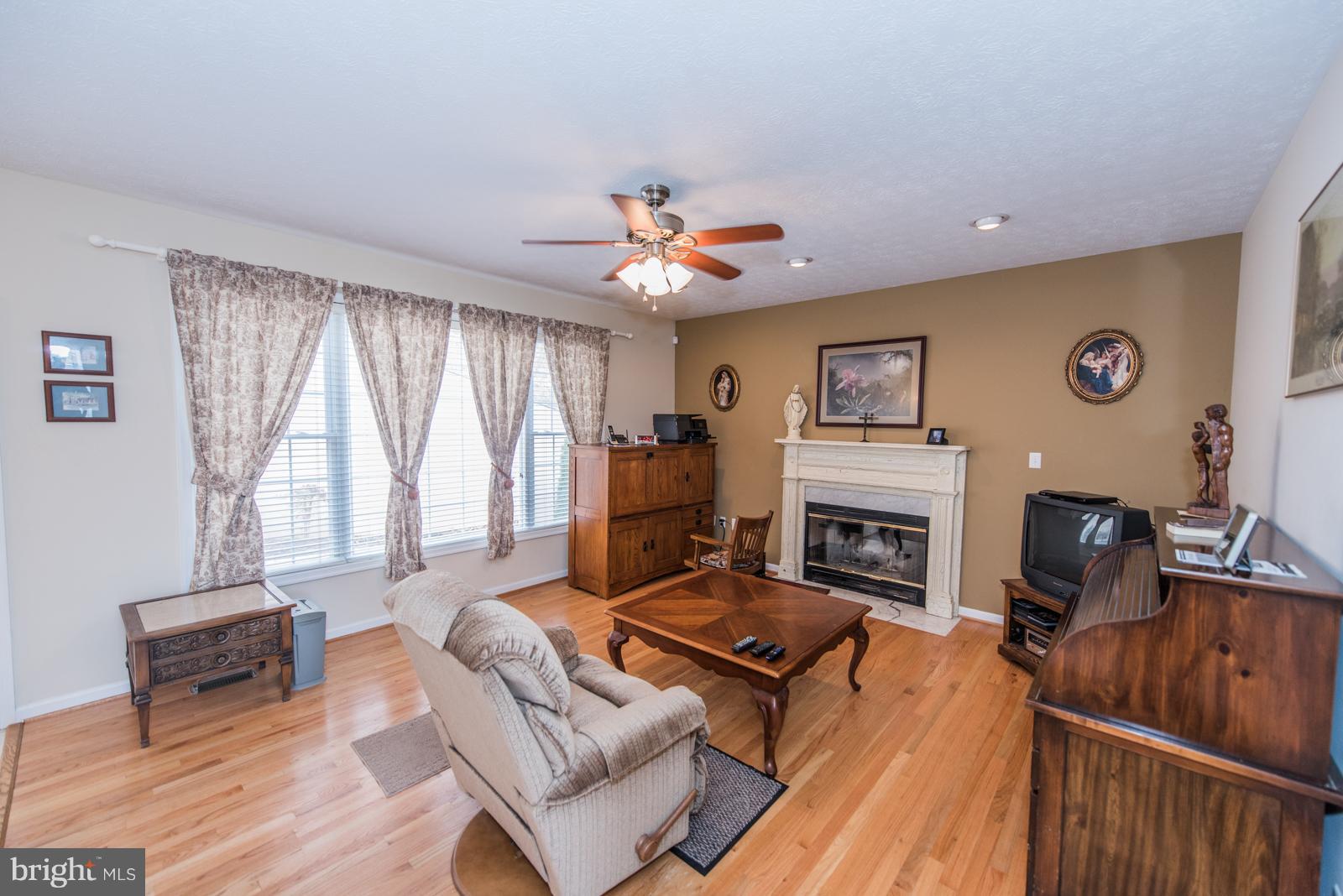 115 Gloucester Road Front Royal, VA 22630 - Photo 13 of 30 Family Room