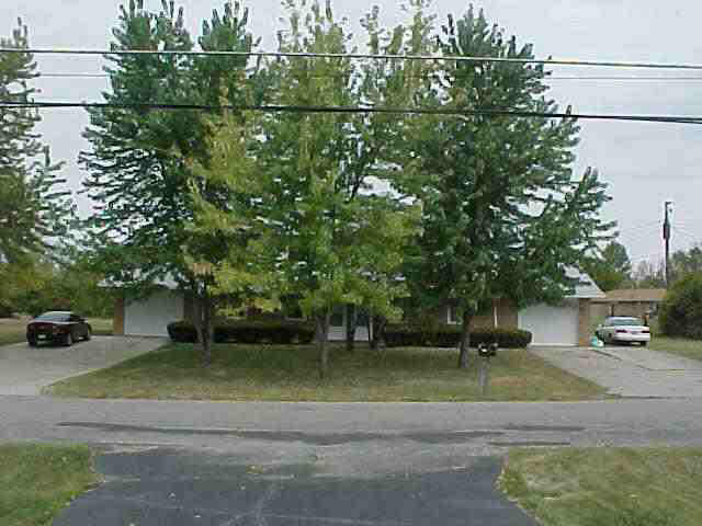 8112-14 West Butternut Road Yorktown, IN 47304 - Photo 1 of 1 Gallery Image 1
