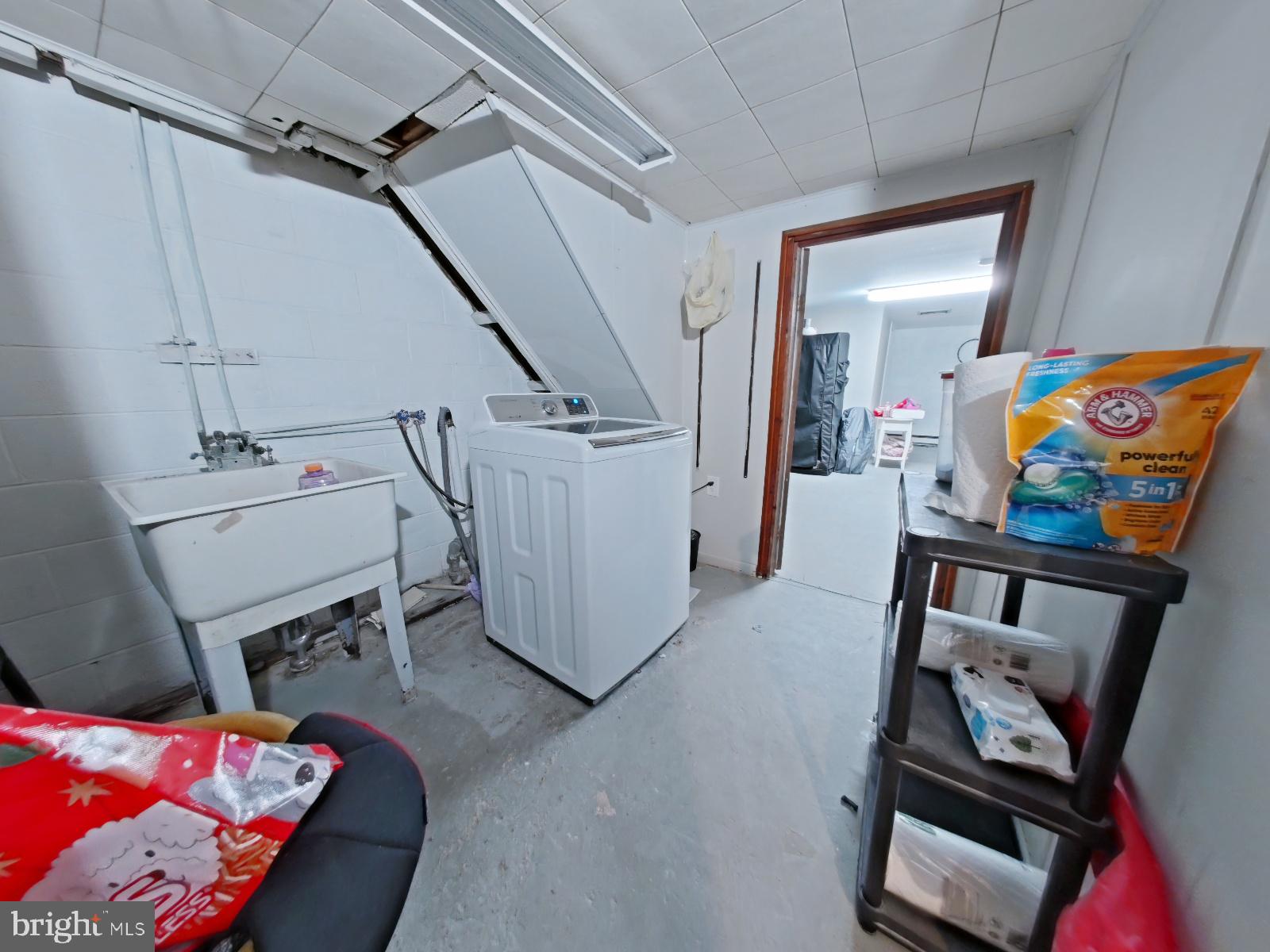1413 Green Valley Road Norristown, PA 19401 - Photo 22 of 28 Laundry - Basement