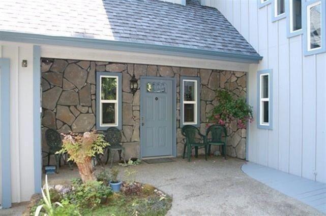 3891 Granite Hill Road Grants Pass, OR 97526 - Photo 5 of 32 Granite view 5