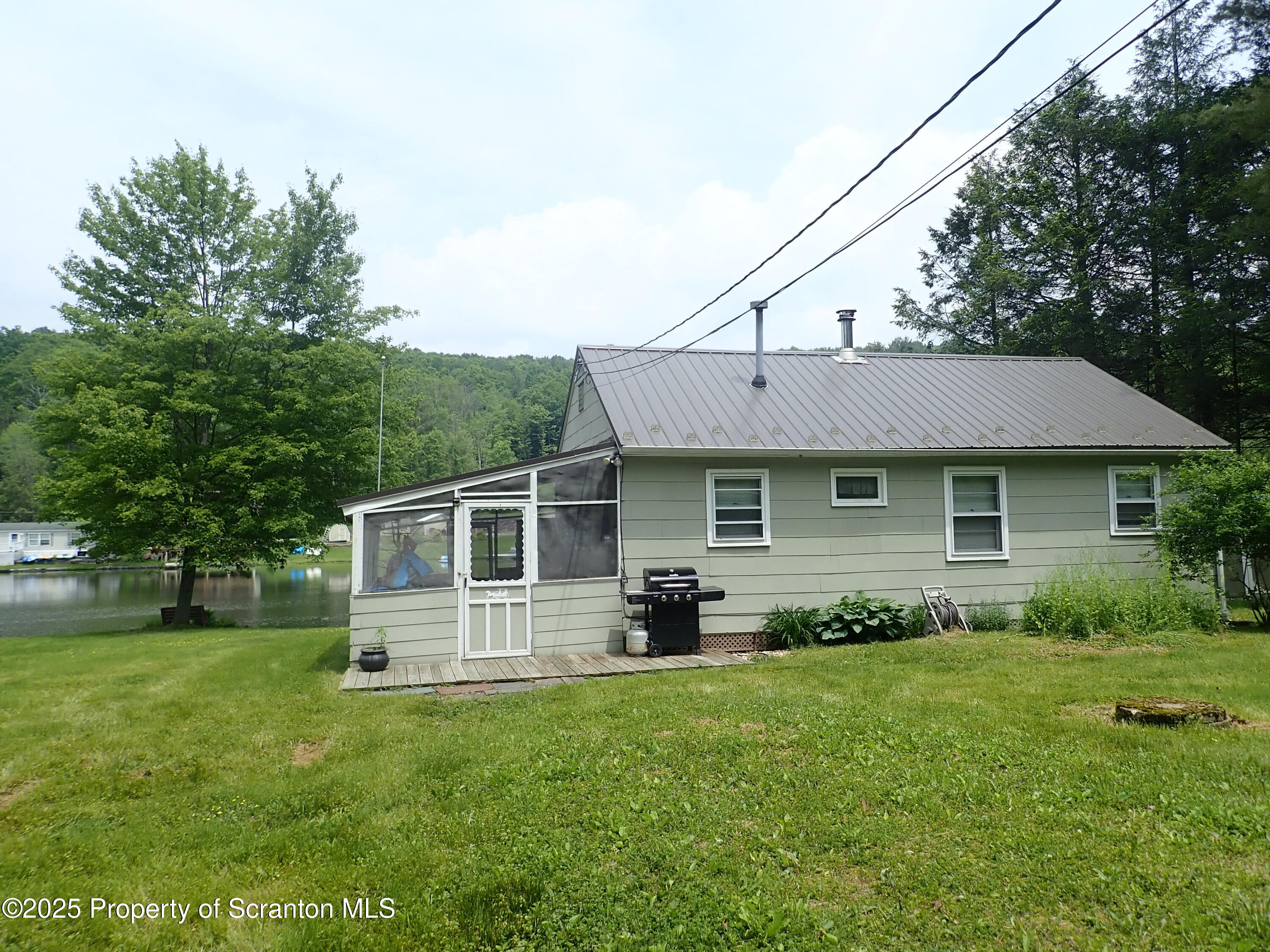 265 South Lk Road Montrose, PA 18801 - Photo 28 of 34 front