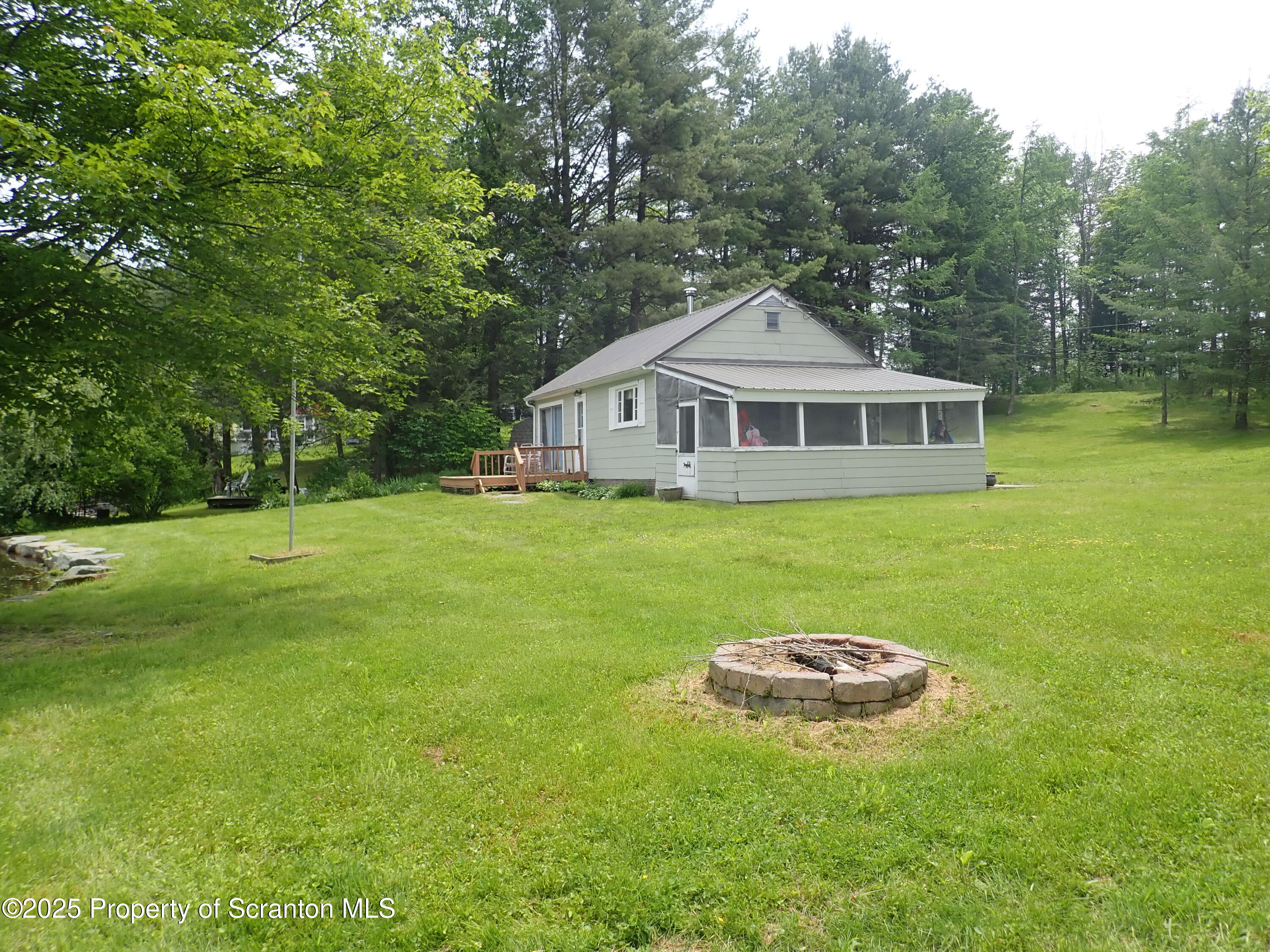 265 South Lk Road Montrose, PA 18801 - Photo 31 of 34 side