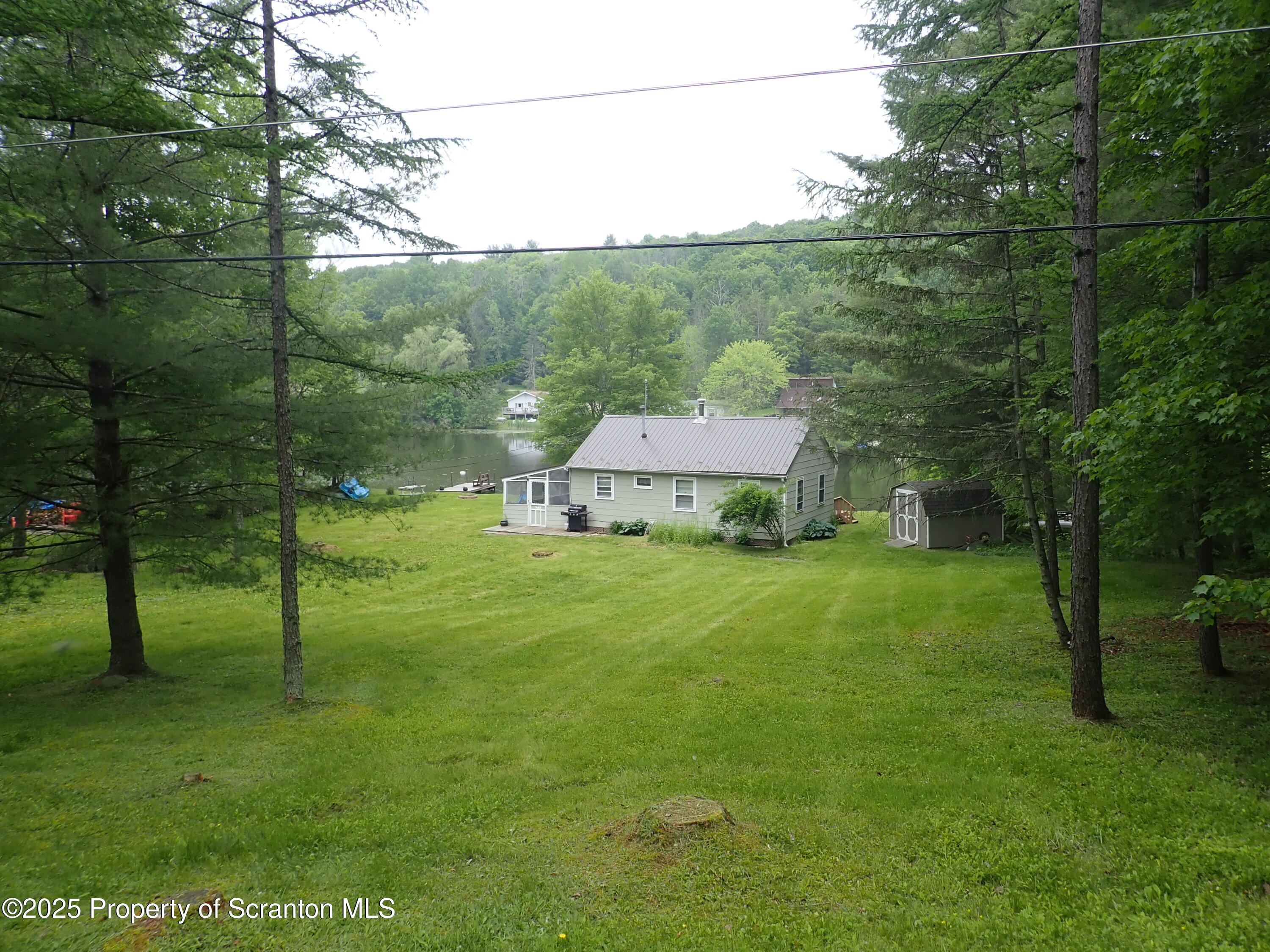 265 South Lk Road Montrose, PA 18801 - Photo 7 of 34 front