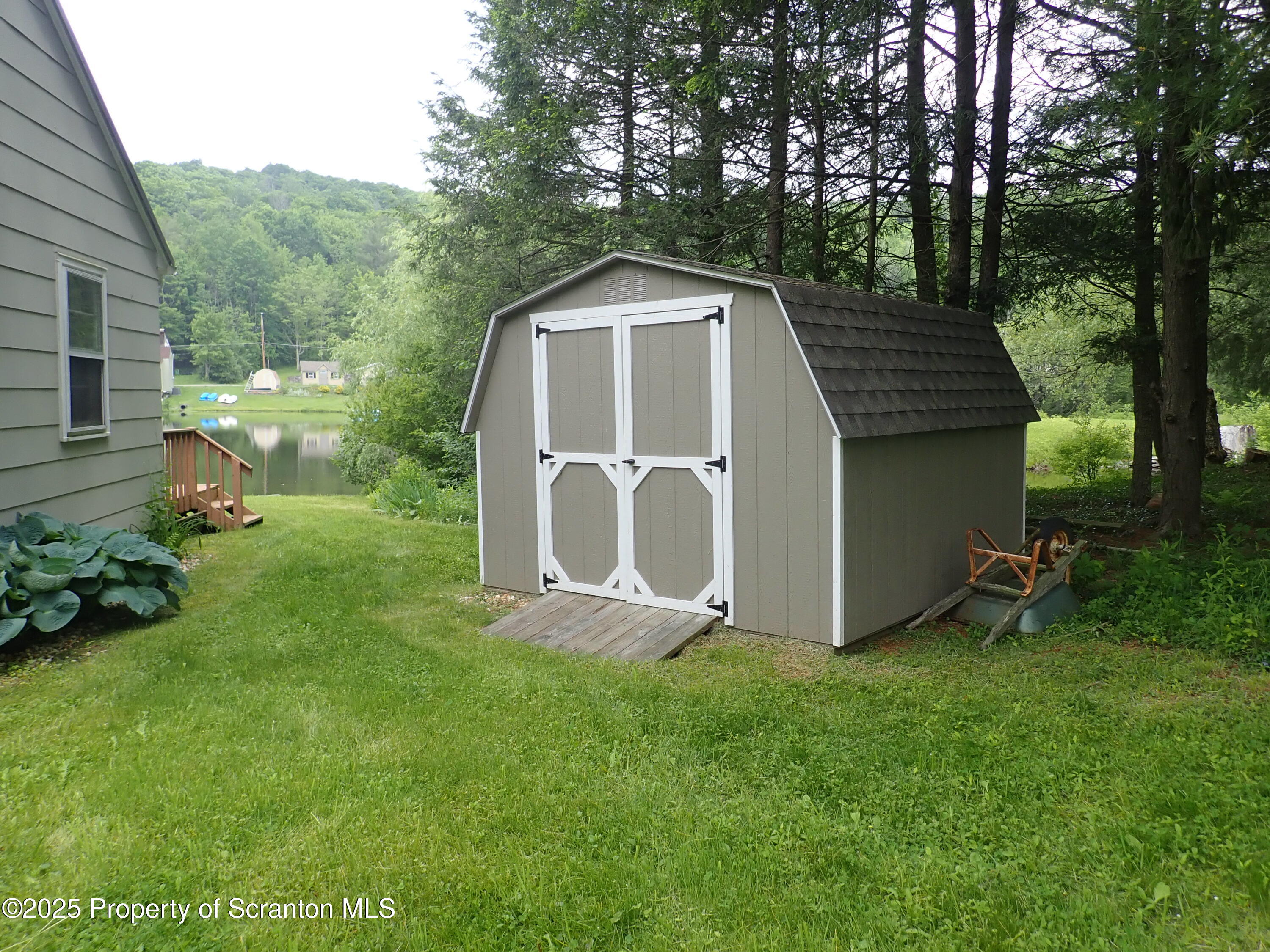 265 South Lk Road Montrose, PA 18801 - Photo 8 of 34 shed