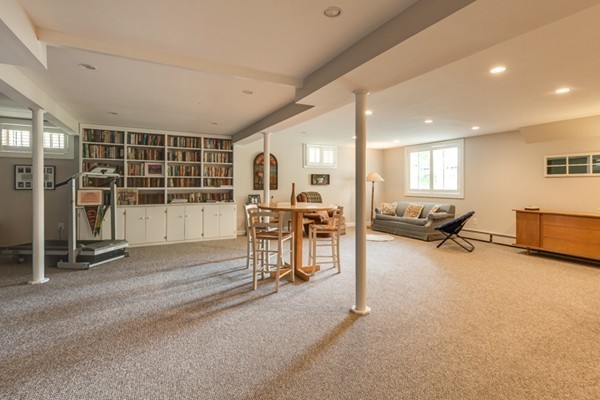 118 Claybrook Road Dover, MA 02030 - Photo 23 of 28