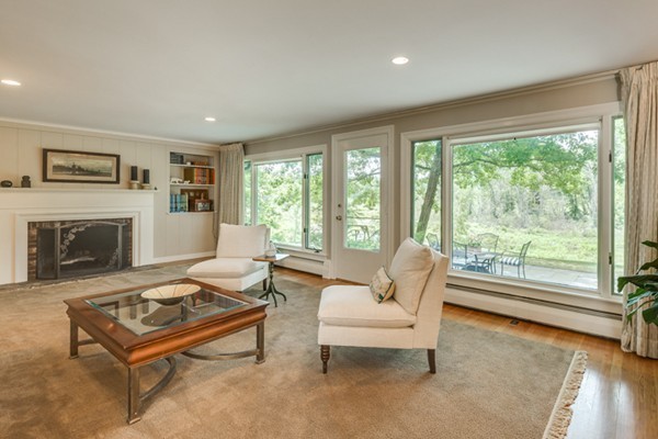 118 Claybrook Road Dover, MA 02030 - Photo 8 of 28