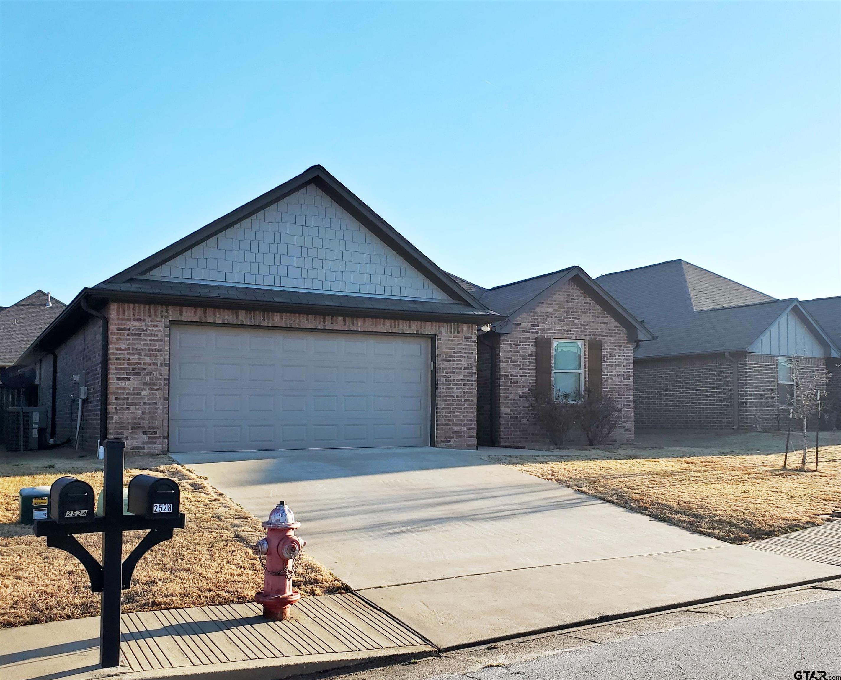 2528 Guinn Farms Road Tyler, TX 75707 - Photo 2 of 35