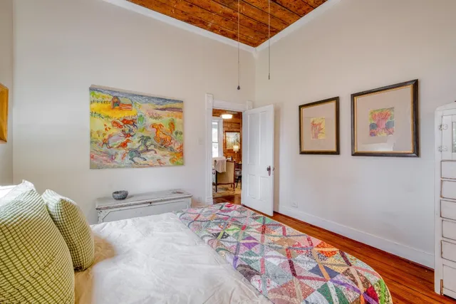 $550,000 | 705 Hudgins Street, Smithville, TX 78957