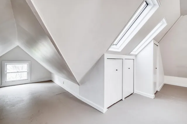 $550,000 | 705 Hudgins Street, Smithville, TX 78957