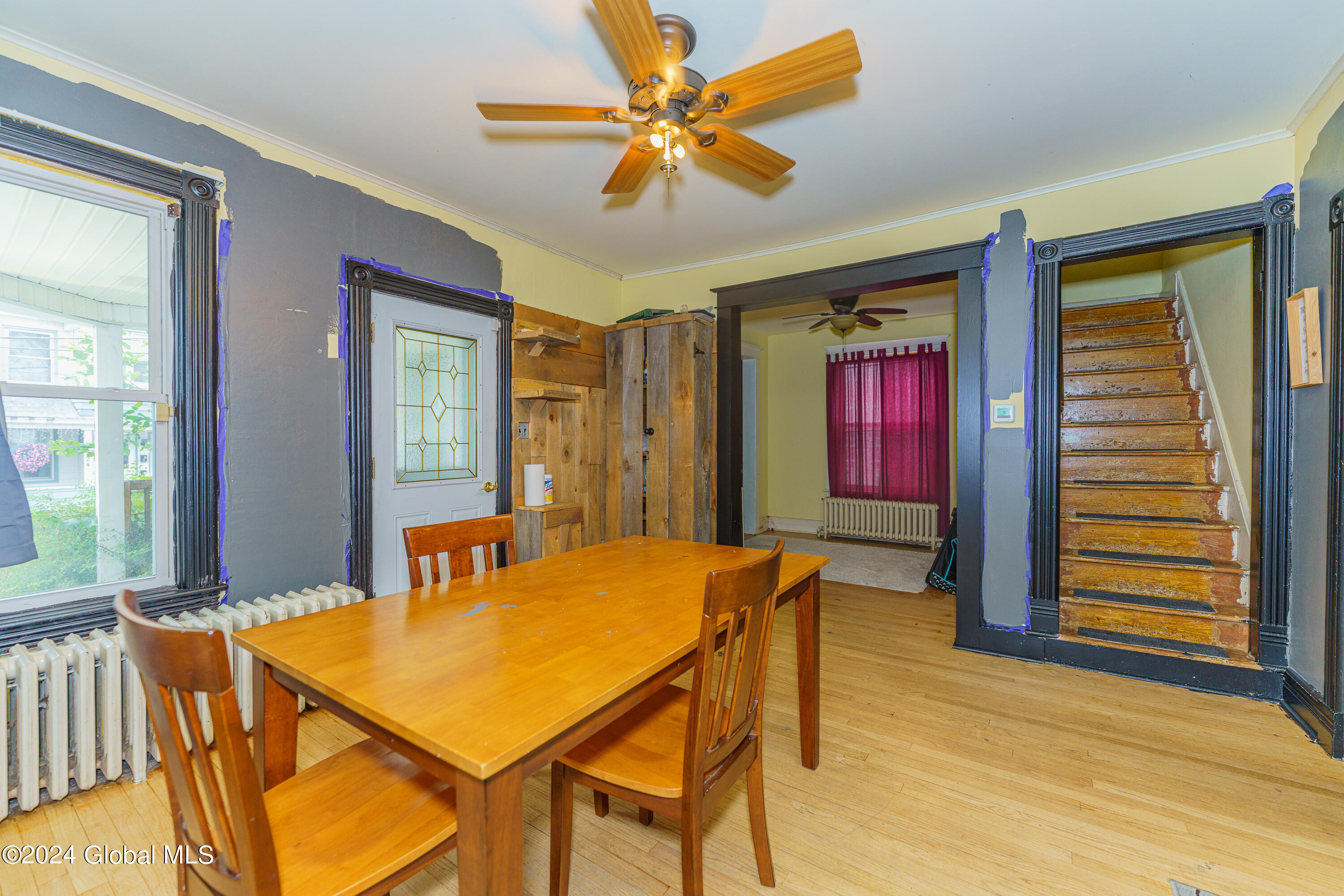 21 Trinity Place Amsterdam, NY 12010 - Photo 2 of 12 1 Diningroom 3