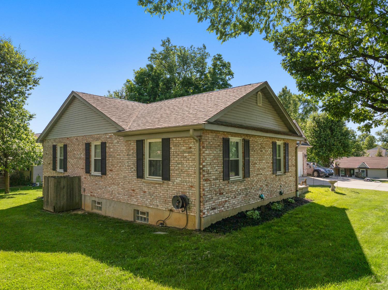 579 Hickory Road Lawrenceburg, IN 47025 - Photo 26 of 40