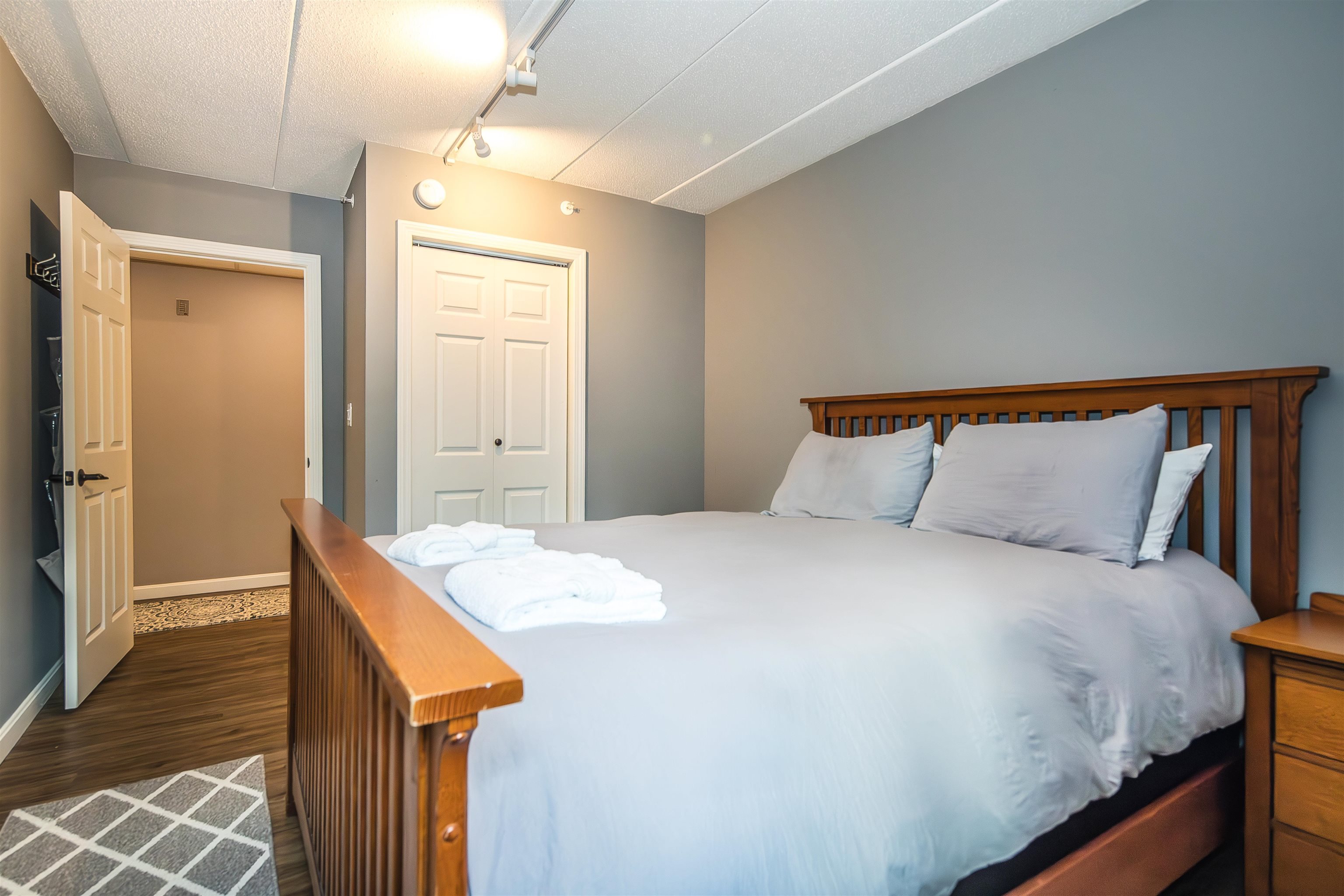 135 East Mountain Road, Unit 1F5 Killington, VT 05751 - Photo 17 of 38