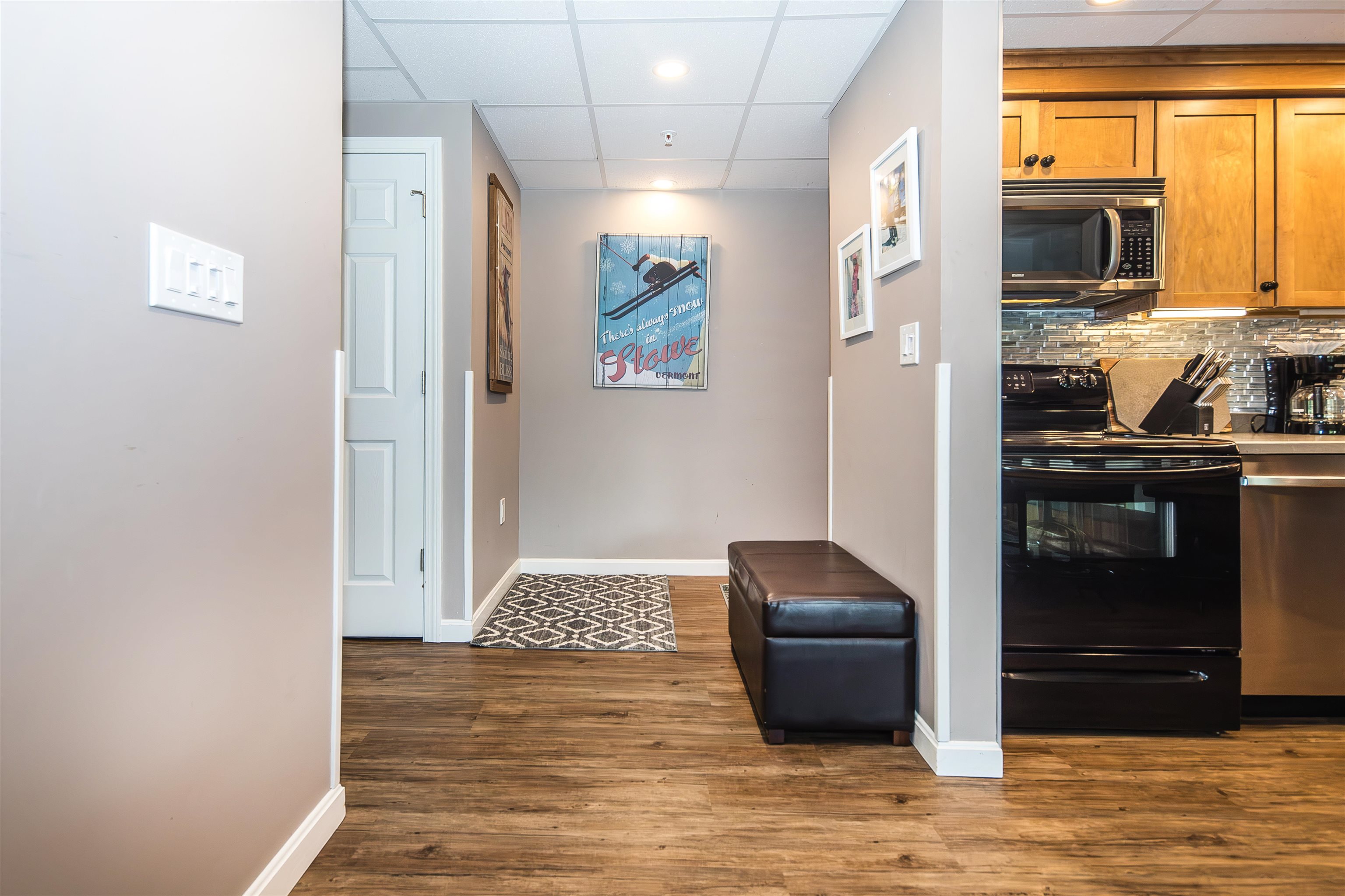 135 East Mountain Road, Unit 1F5 Killington, VT 05751 - Photo 4 of 38