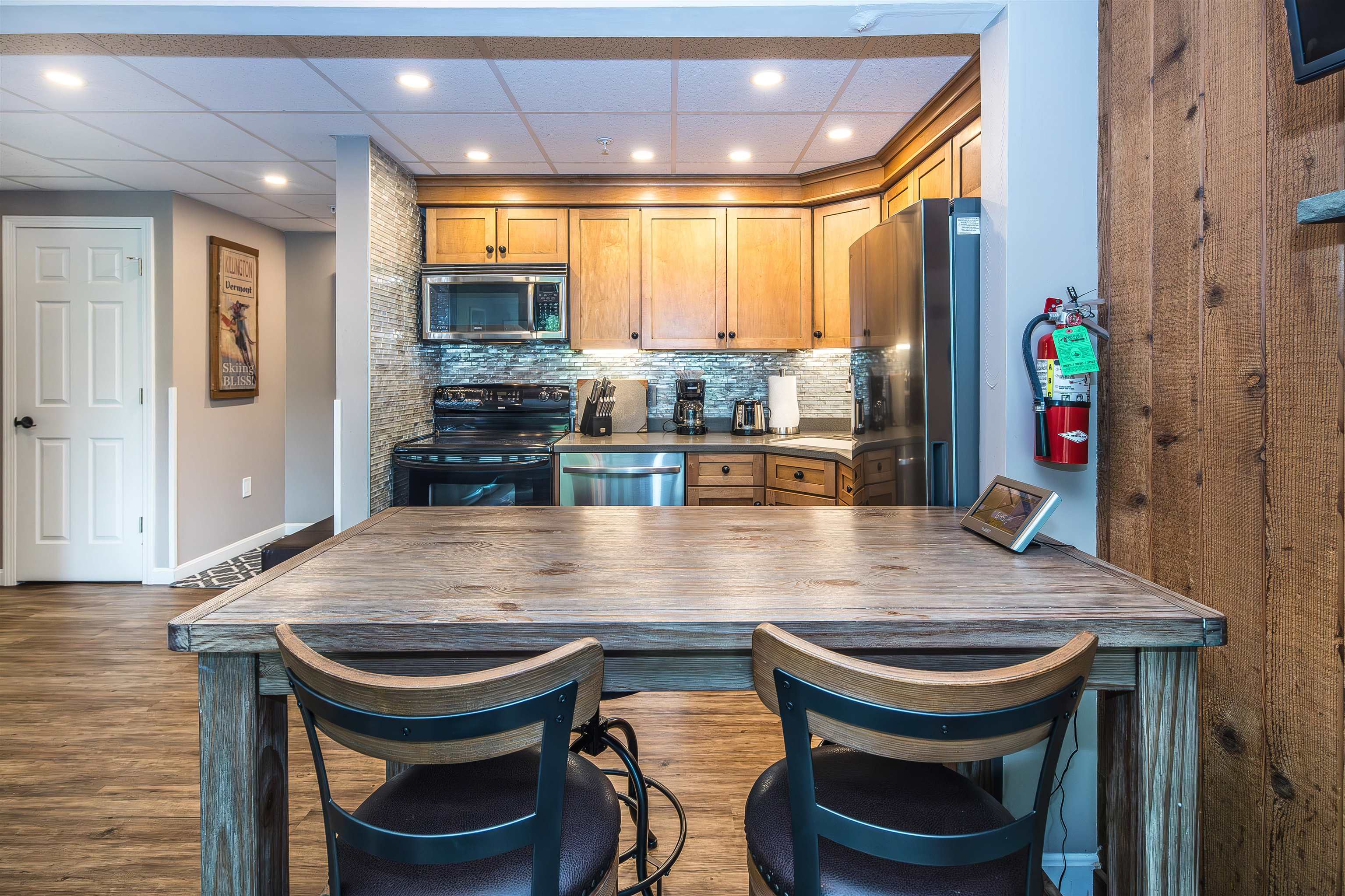 135 East Mountain Road, Unit 1F5 Killington, VT 05751 - Photo 6 of 38