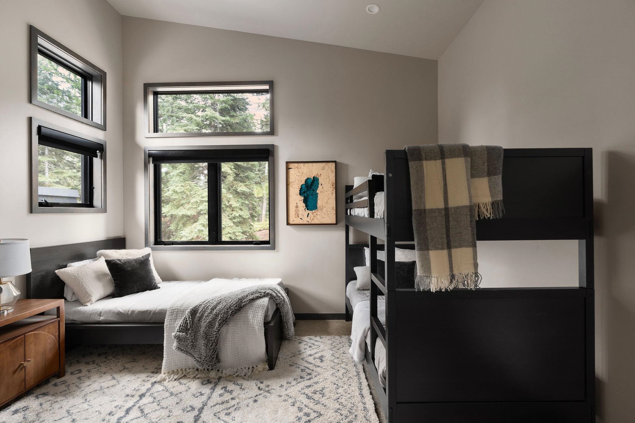 10621 Carson Range Road Truckee, CA 96161 - Photo 17 of 28