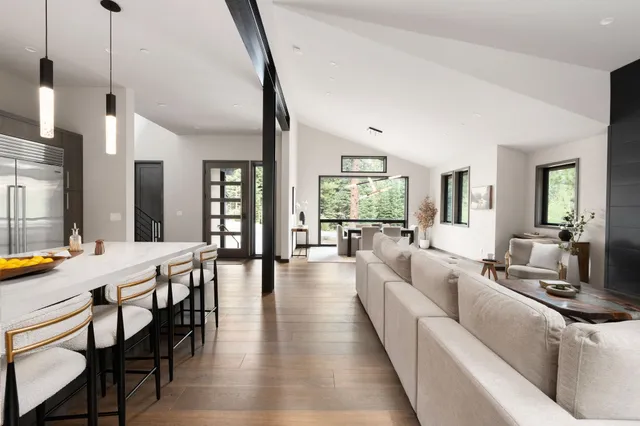 $2,995,000 | 10621 Carson Range Road, Truckee, CA 96161