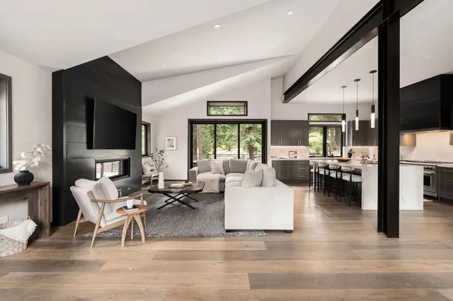$2,995,000 | 10621 Carson Range Road, Truckee, CA 96161