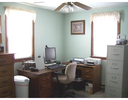 118 Allen Road Easton, MA 02356 - Photo 13 of 21 Gallery Image 13