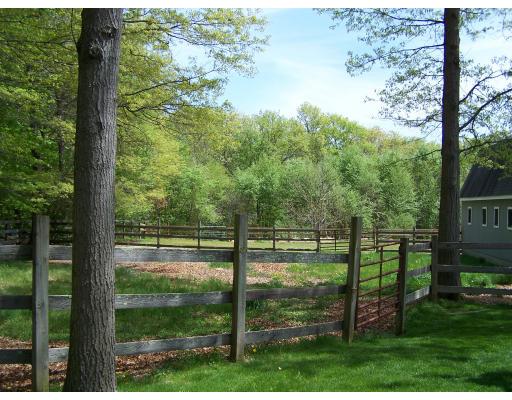 118 Allen Road Easton, MA 02356 - Photo 19 of 21 Gallery Image 19