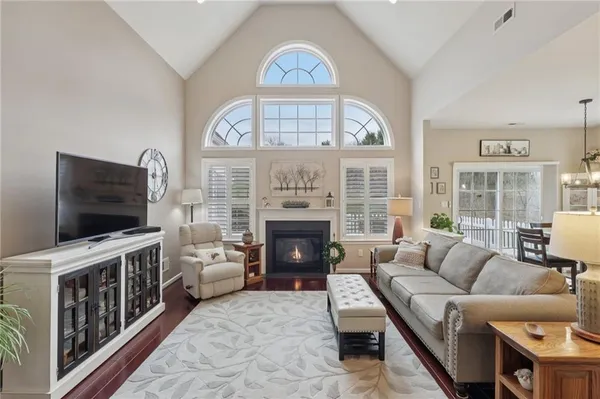 $550,000 | 122 Liberty Lane, Freedom, PA 15042