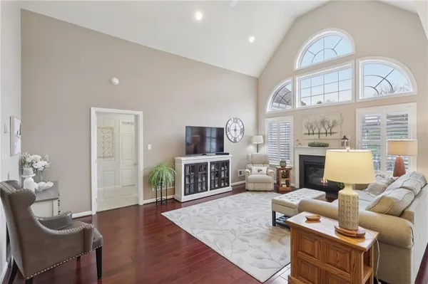 $550,000 | 122 Liberty Lane, Freedom, PA 15042