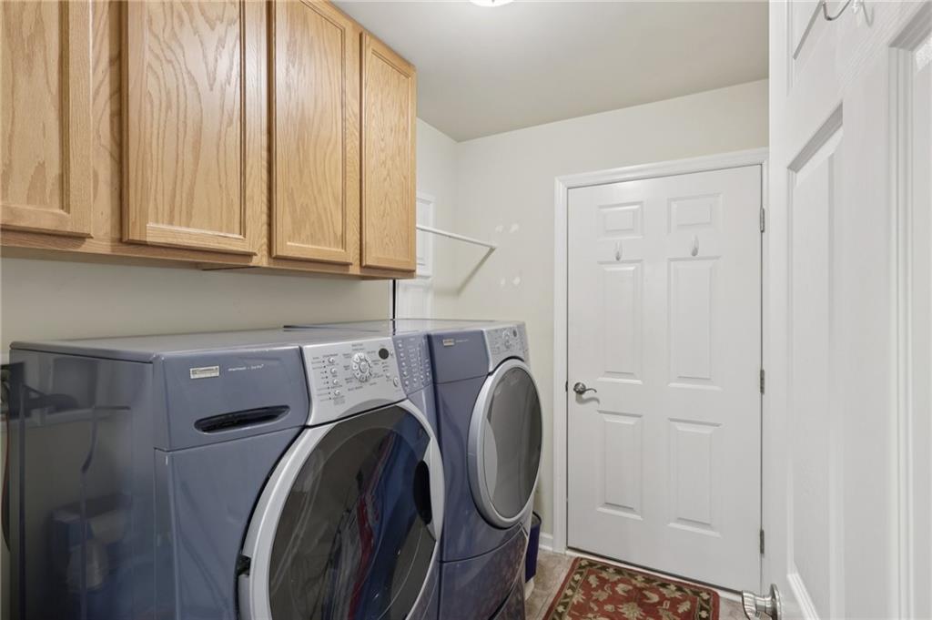 122 Liberty Lane Freedom, PA 15042 - Photo 21 of 50 a utility room with dryer and washer