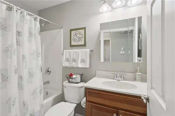 $550,000 | 122 Liberty Lane, Freedom, PA 15042