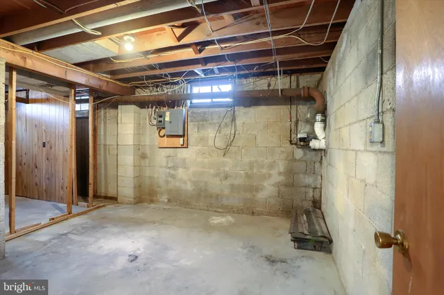 $224,900 | 9 Hemlock Court, Harrisburg, PA 17109